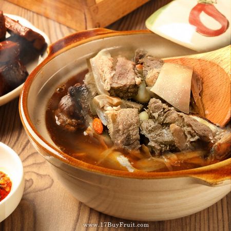 <a href='https://www.17buyfood.com.tw/food/article/article983' class=job2>築夢踏實的在地青農</a>